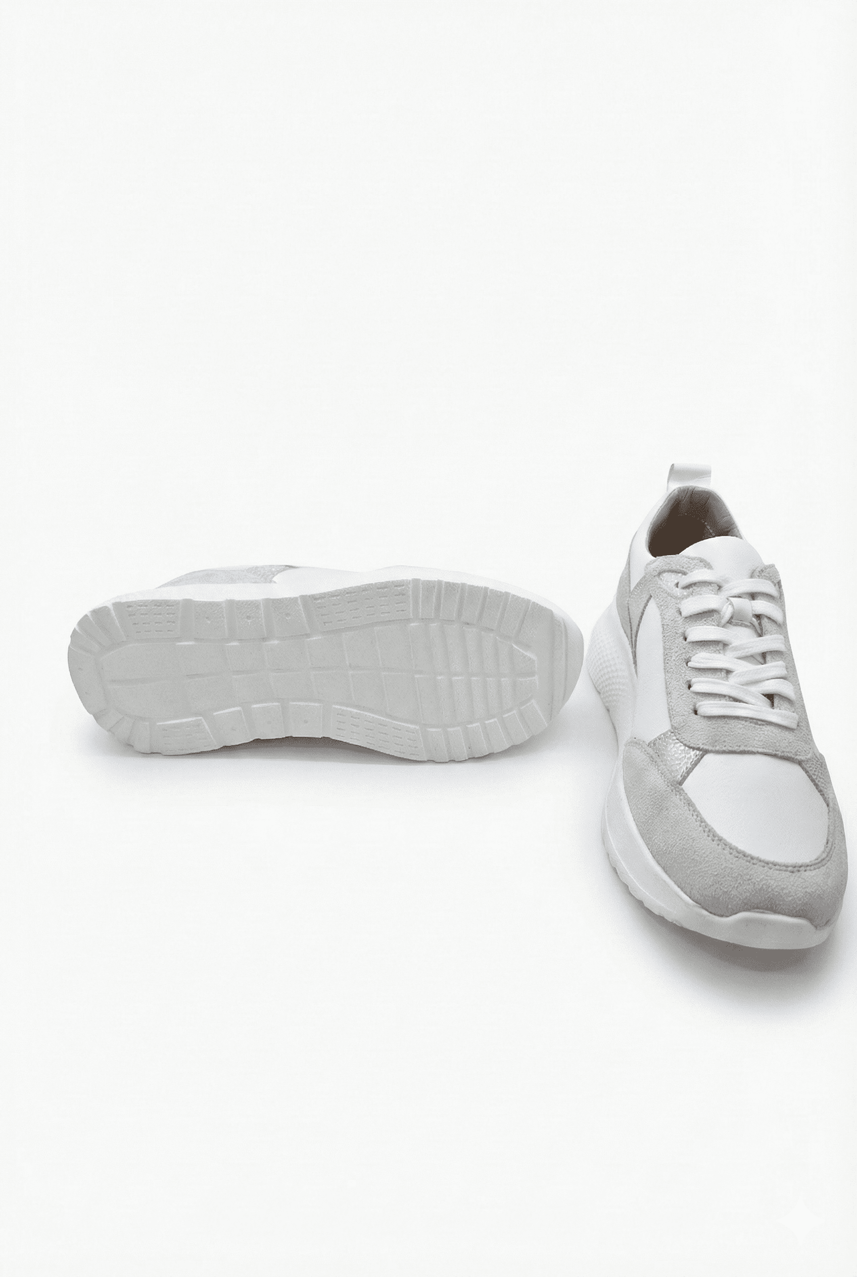 KADIN DERİ SPOR AYAKKABI- 25KSRM224-BEYAZ