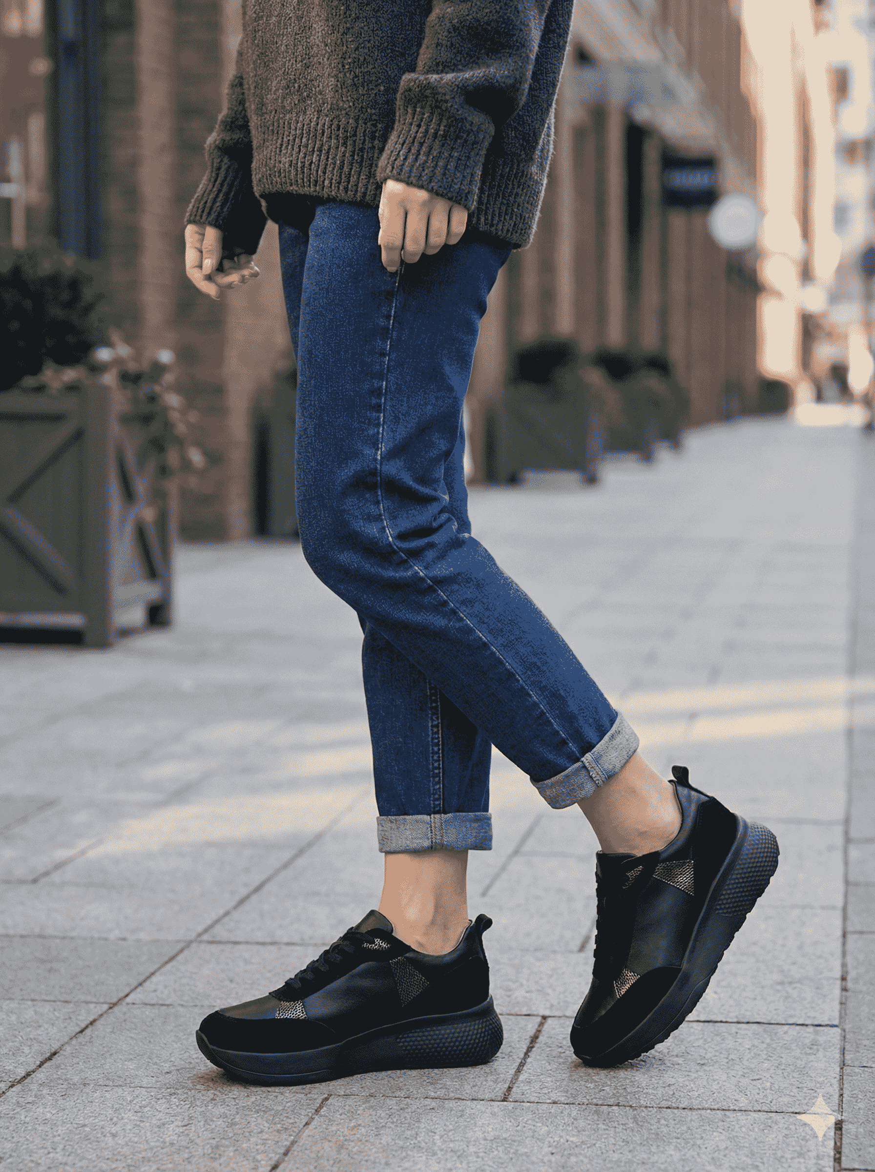 KADIN DERİ SPOR AYAKKABI-25KSRM224-SİYAH